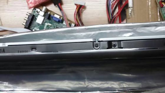 45PPI 300cd/M2 স্কয়ার Tft প্যানেল 49" 50.8W LC490EUE-FHM1 89/89/89/89 (টাইপ)